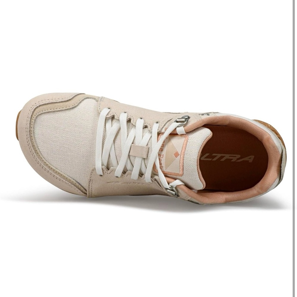 Women’s Cream Sneakers